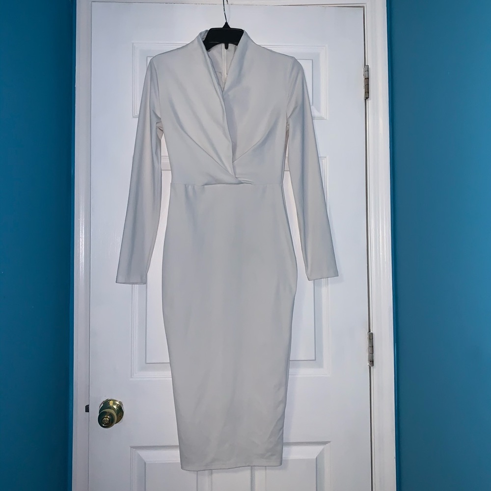 White long sleeve dress